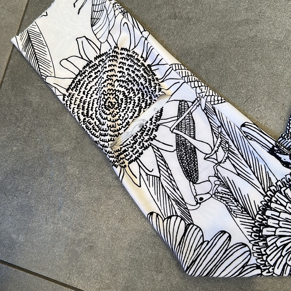 Norma Kamali Women’s Leggings with Footie - Picture 9 of 14